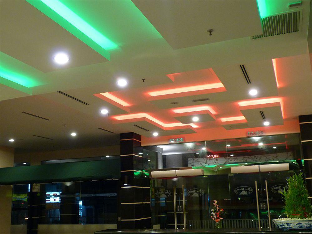 Travelodge Chinatown קואלה לומפור מראה חיצוני תמונה